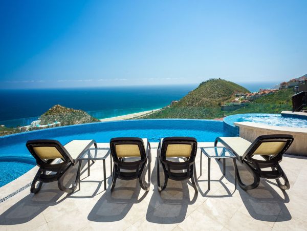 Los Cabos Ten Bedroom Villa Overlooking the Beach