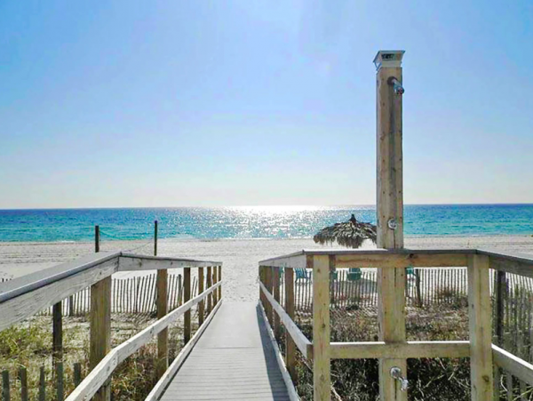 3 Bedroom Condo with Incredible beachfront views