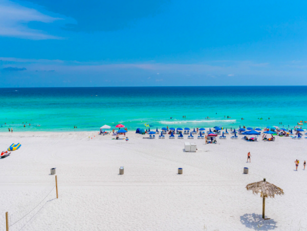 3 Bedroom Condo with Incredible beachfront views