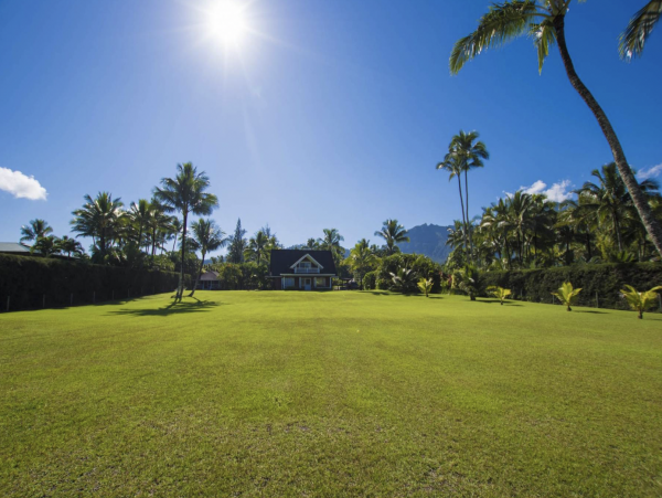 Beachfront Hanalei Bay Retreat Main House Plus Guest Cottage