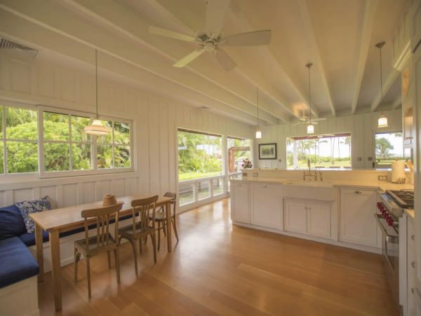 Beachfront Hanalei Bay Retreat Main House Plus Guest Cottage