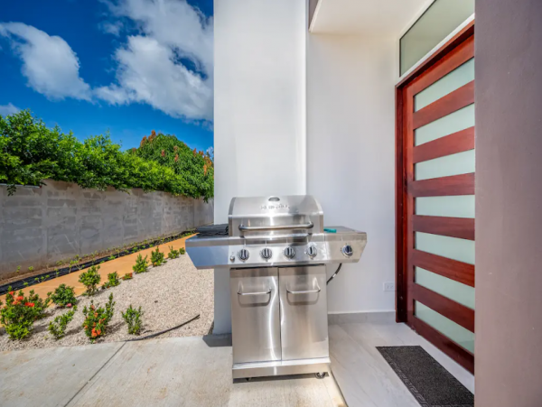 Playa Avellanas Vacation Home with 3 Bedrooms & Shared Pool