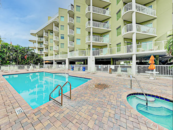Treasure Island Vacation Condo with 2 Bedroom