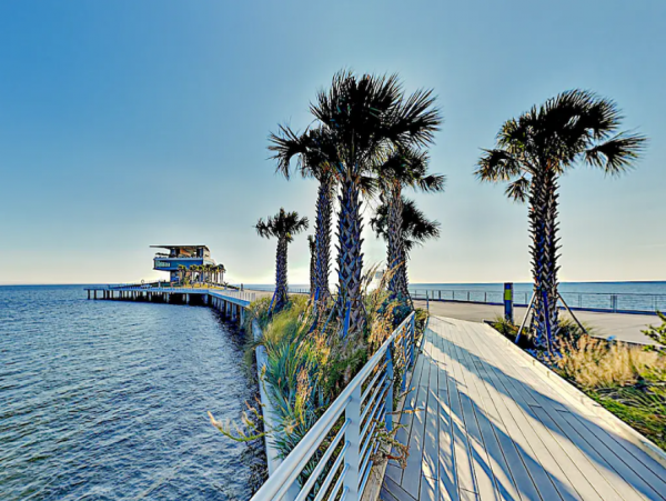 Treasure Island Vacation Condo with 2 Bedroom
