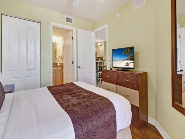 Treasure Island Vacation Condo 2 Bedroom