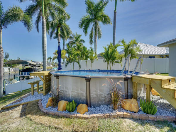 Cape Coral Water Front Home with Private Pool , Hot Tub & Boat Dock