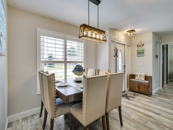 Cape Coral Water Front Home with Private Pool , Hot Tub & Boat Dock