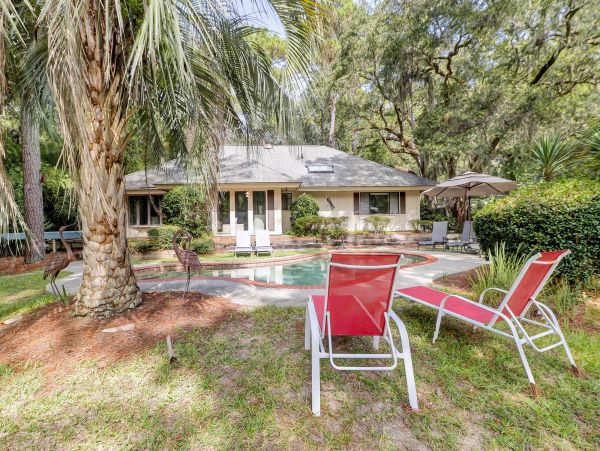 A Hilton Head Hidden Gem with Private Pool