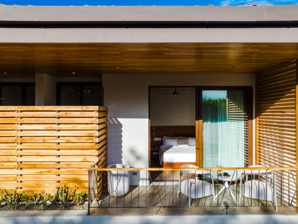 Playa Tamarindo Luxury Villa with 6 Bedroom, Pool & Hot Tub