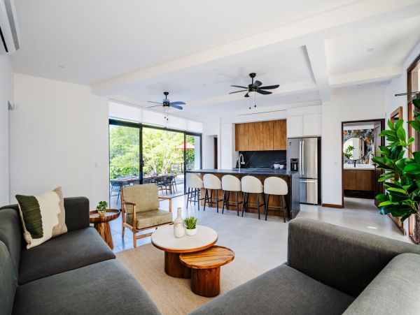 Luxury 6 Bedroom Pool Home in the Heart of Tamarindo Downtown