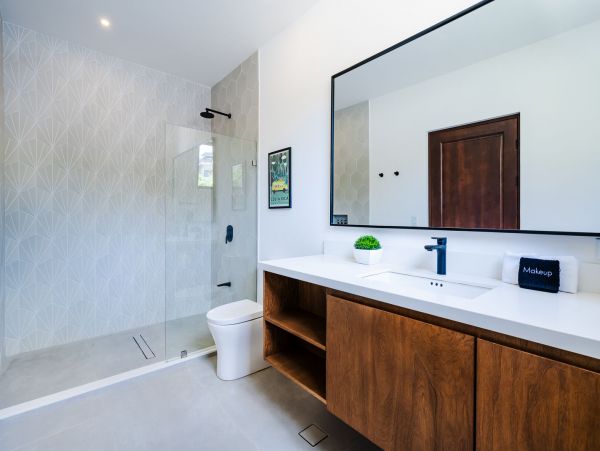 Luxury 6 Bedroom Pool Home in the Heart of Tamarindo Downtown