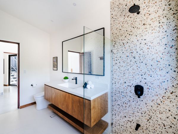Luxury 6 Bedroom Pool Home in the Heart of Tamarindo Downtown