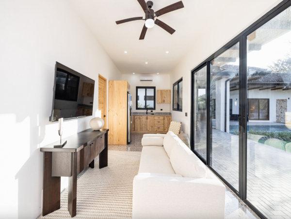 Luxury 6 Bedroom Vacation Perfect Getaway