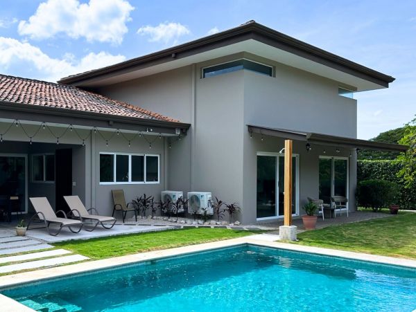 Gorgeous Tamarindo 5 Bedroom Vacation Rental