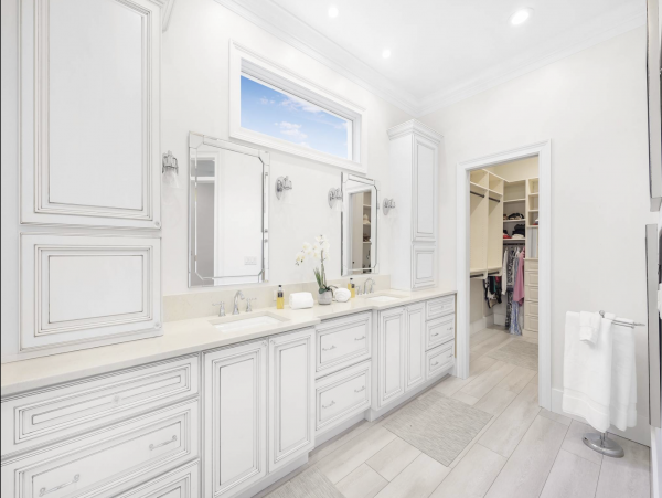 Marco Island Luxury Rental Home Along Waterway Pool