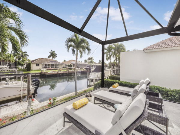 Marco Island Luxury Rental Home Along Waterway Pool