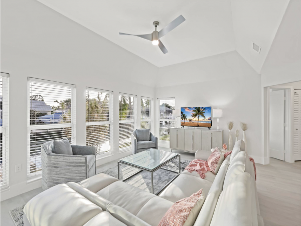 Lovely Three Bedroom Luxury Vacation Home