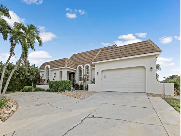 Lovely Three Bedroom Luxury Vacation Home
