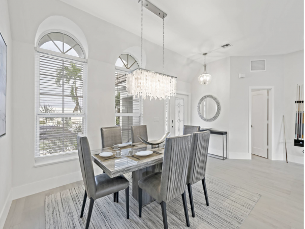 Lovely Three Bedroom Luxury Vacation Home
