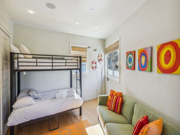 Gorgeous House in Capitola Beach with Great Views