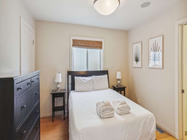 Gorgeous House in Capitola Beach with Great Views