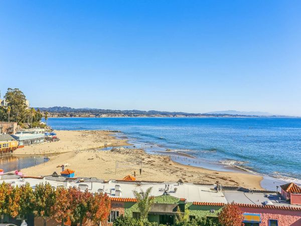 Gorgeous House in Capitola Beach with Great Views