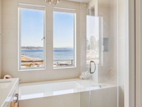 Gorgeous House in Capitola Beach with Great Views