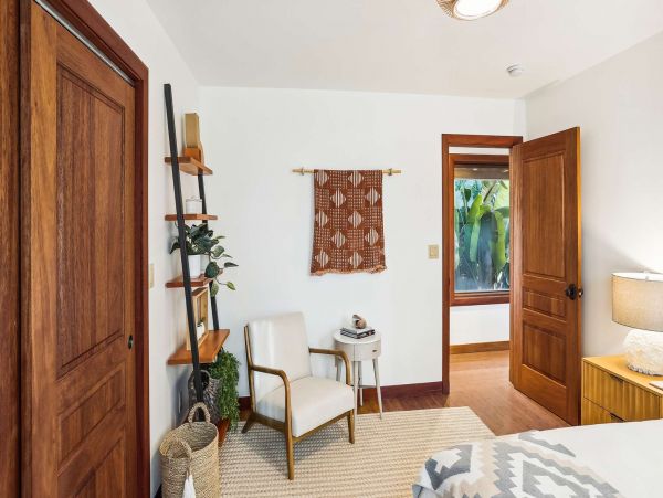 Capitola Beach Vacation Home with 3 Bedroom & Ocean View