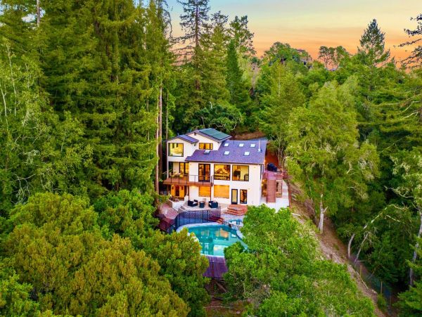 Luxury  Home W/Pool, Sauna & Hot Tub Close to Santa Cruz Beaches & Parks
