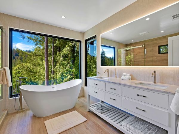 Luxury  Home W/Pool, Sauna & Hot Tub Close to Santa Cruz Beaches & Parks
