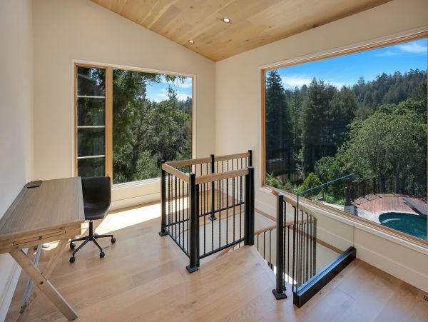 Luxury  Home W/Pool, Sauna & Hot Tub Close to Santa Cruz Beaches & Parks