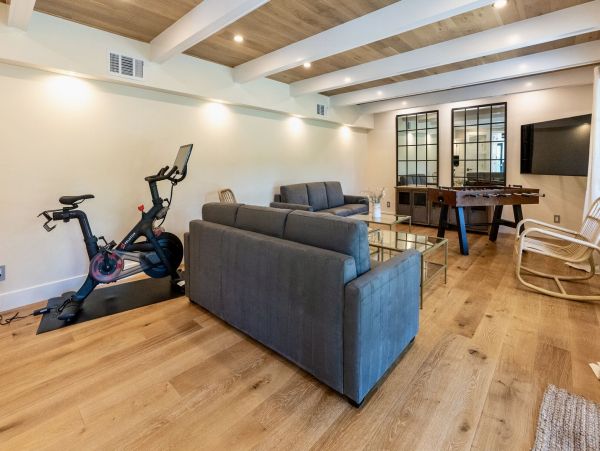 Luxury  Home W/Pool, Sauna & Hot Tub Close to Santa Cruz Beaches & Parks