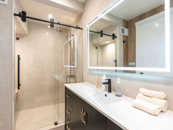 Luxury  Home W/Pool, Sauna & Hot Tub Close to Santa Cruz Beaches & Parks