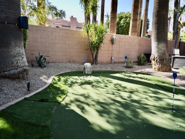 Beautiful Gem in Phoenix with 11 Bedrooms & Private Pool