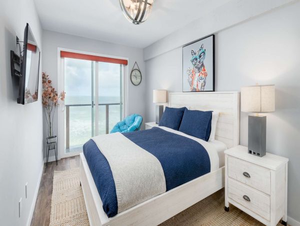 Amazing Oceanfront Vacation Rental with 3 Bedrooms