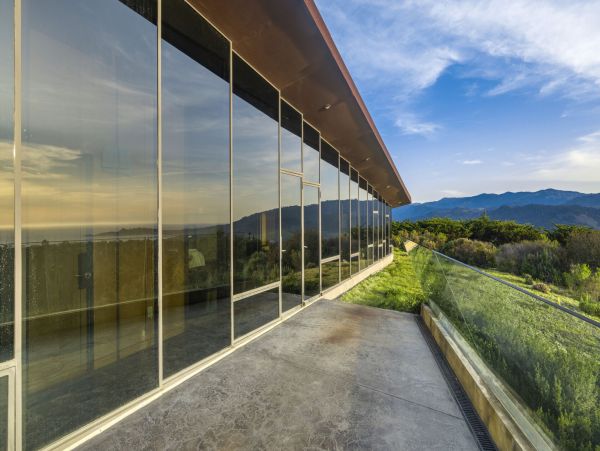 Contemporary Estate with Great Views & Amenities