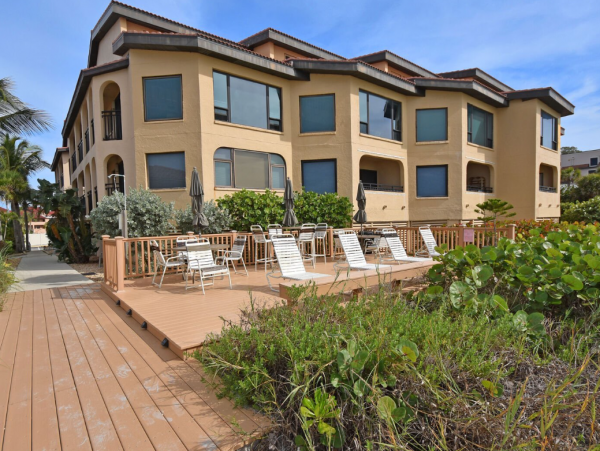 Coastal Haven in Manasota Key with Ocean Views