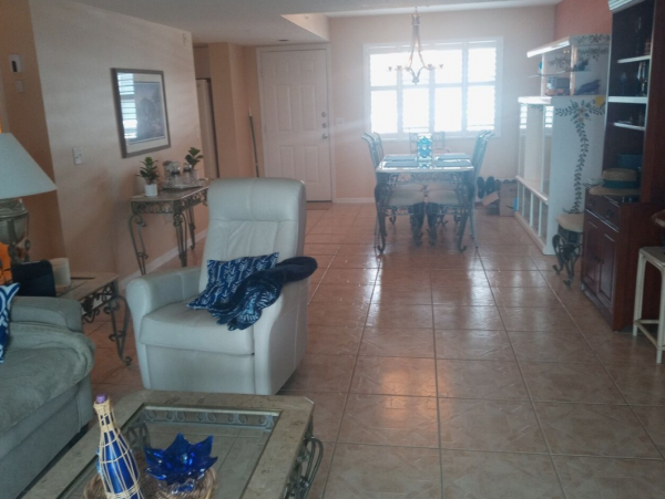 Lovely Condo in Manasota Key with Great Views