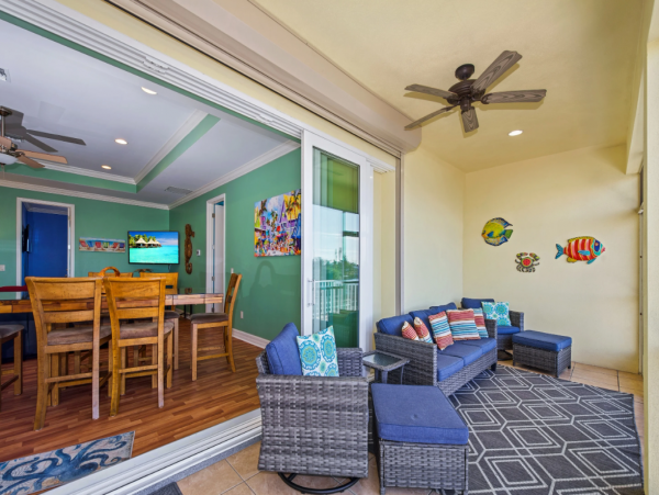 Pool Beach House in Fort Myers with 3 Bedrooms