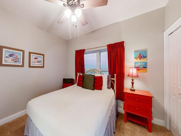 Full Ocean Views from This Lovely Vacation Condo