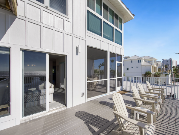 Spectacular Gulf Views Three Bedroom Home Right on Beach