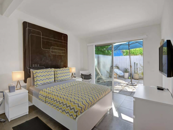 Three Bedroom Lovely Pool Home Palm Springs
