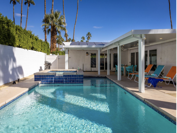 Palm Springs Delightful Vacation Home