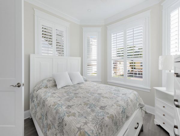 Short walk to Beach Home with 3 Bedroom in Anna Maria Island