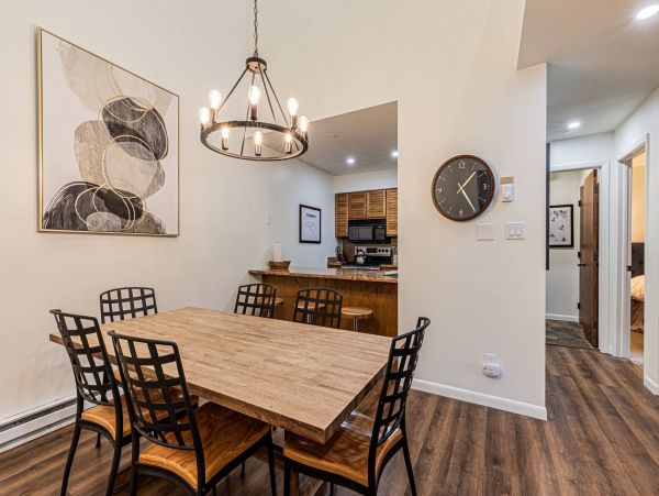 Three Bedroom Vacation Rental in Steamboat Springs Walk to the Lift