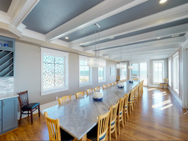 Beachfront Home 13 BR Indoor & Outdoor Pools in Virginia Beach
