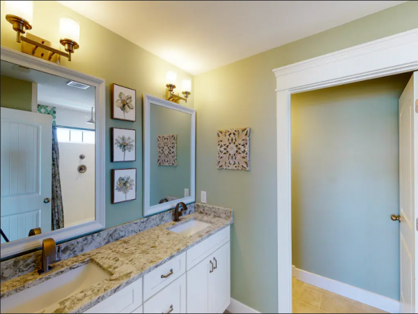 Beachfront Home 13 BR Indoor & Outdoor Pools in Virginia Beach