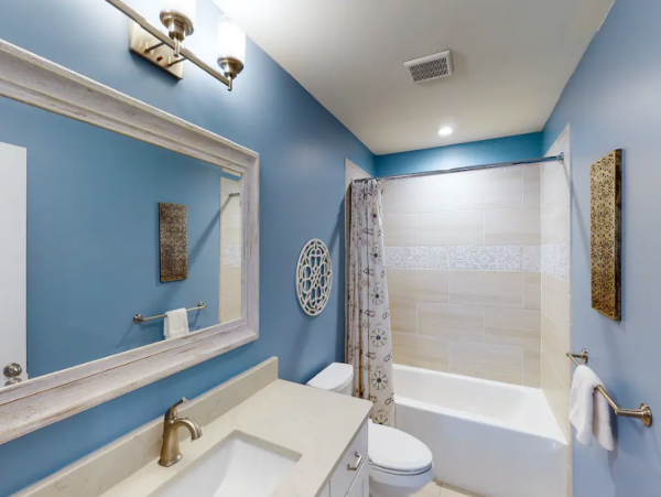 Beachfront Home 13 BR Indoor & Outdoor Pools in Virginia Beach