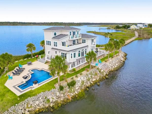 Incredible Private Island in North Carolina Six Bedroom Rental!