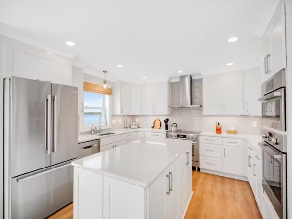 Incredible Private Island in North Carolina Six Bedroom Rental!